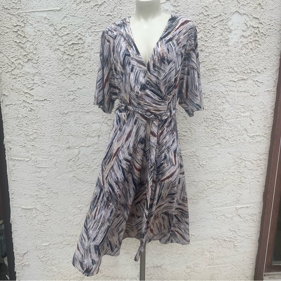 Sandra Darren Short Sleeve Multicolor Abstract Faux Wrap Dress - Picture 1 of 11